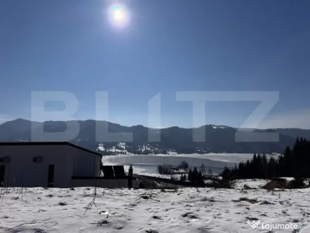 Teren de vânzare la Colibița – cu vedere panoramică spr