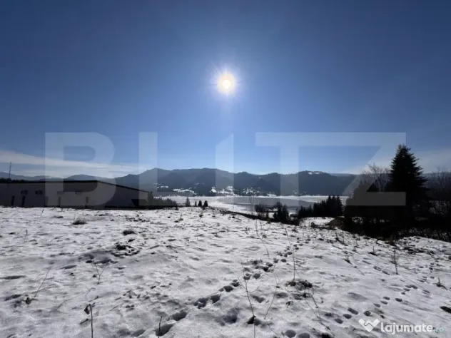 Teren de vânzare la Colibița – cu vedere panoramică spr