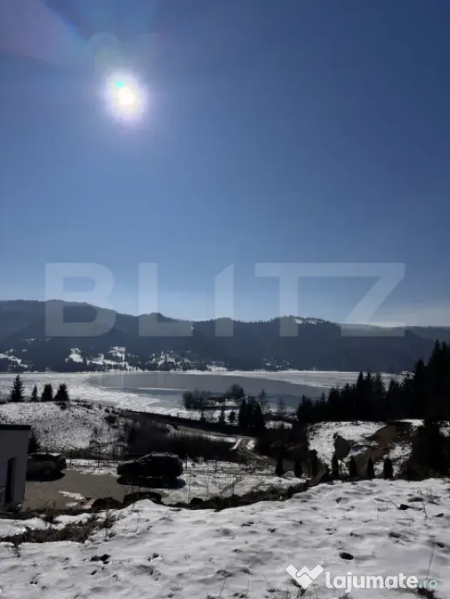 Teren de vânzare la Colibița – cu vedere panoramică spr