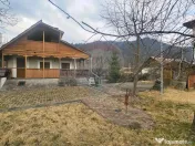 Casă solidă din cărămidă, mobilată, garaj, teren ge... 
