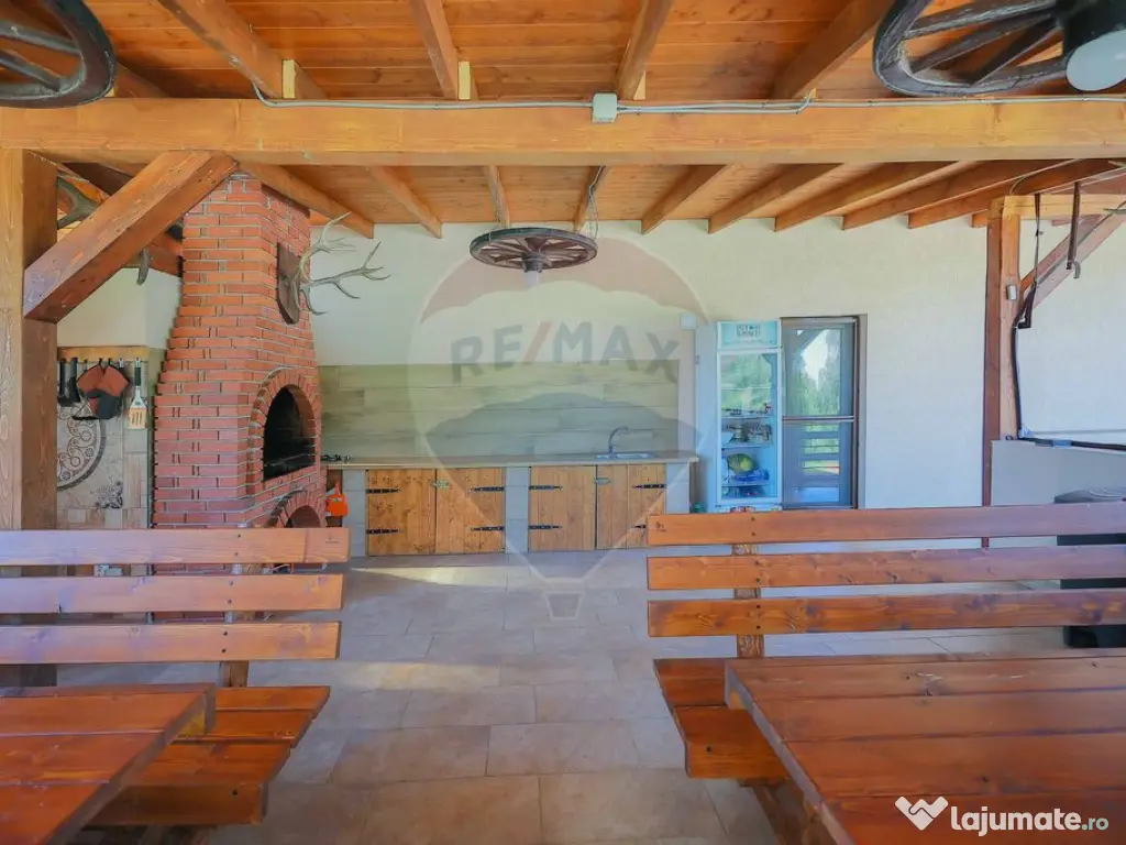 Pensiune de Vânzare cu 8 dormitoare, Rișca, Jud. Cluj