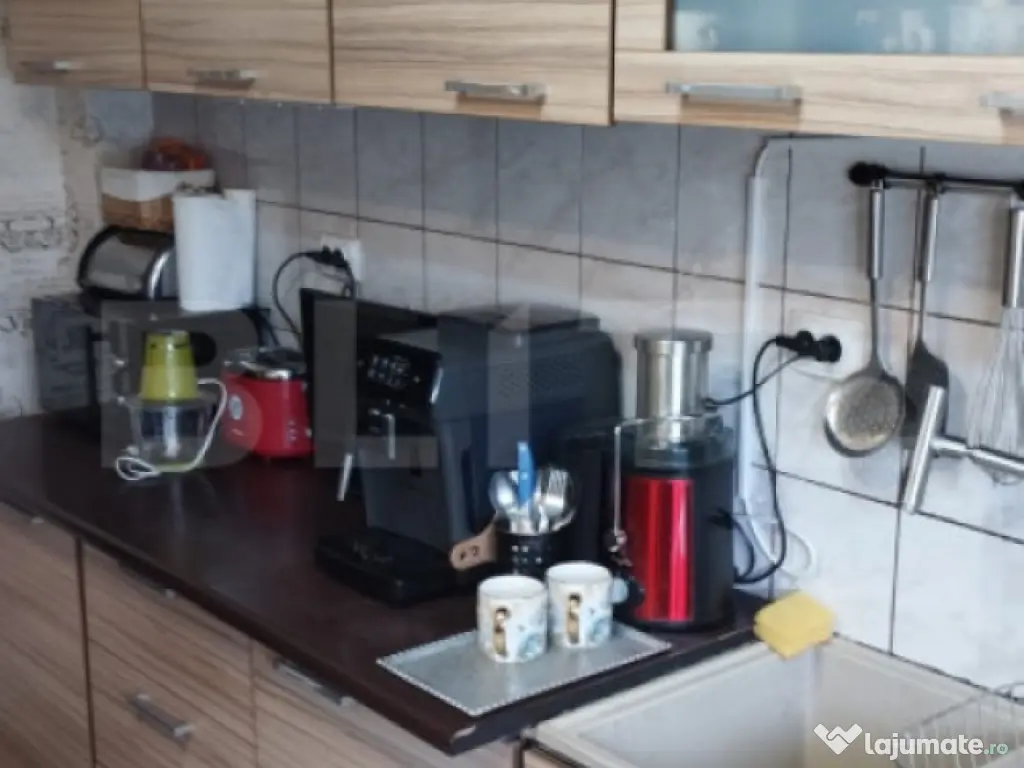 Apartament decomandat cu 2 camere, parcare inclusa in pret,