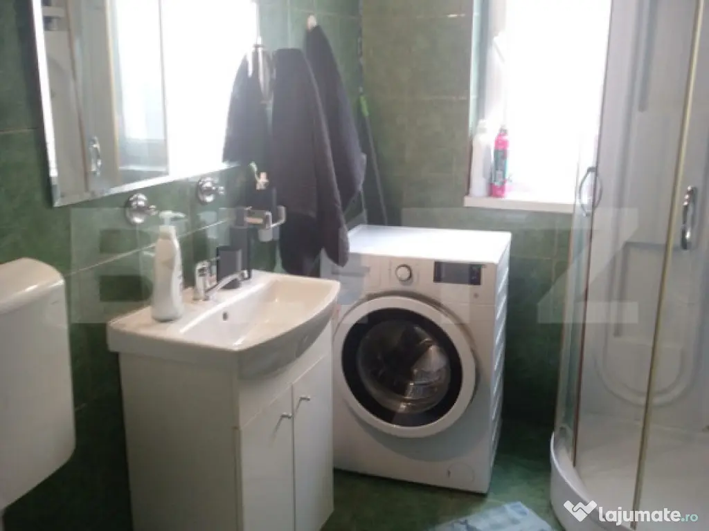 Apartament decomandat cu 2 camere, parcare inclusa in pret,