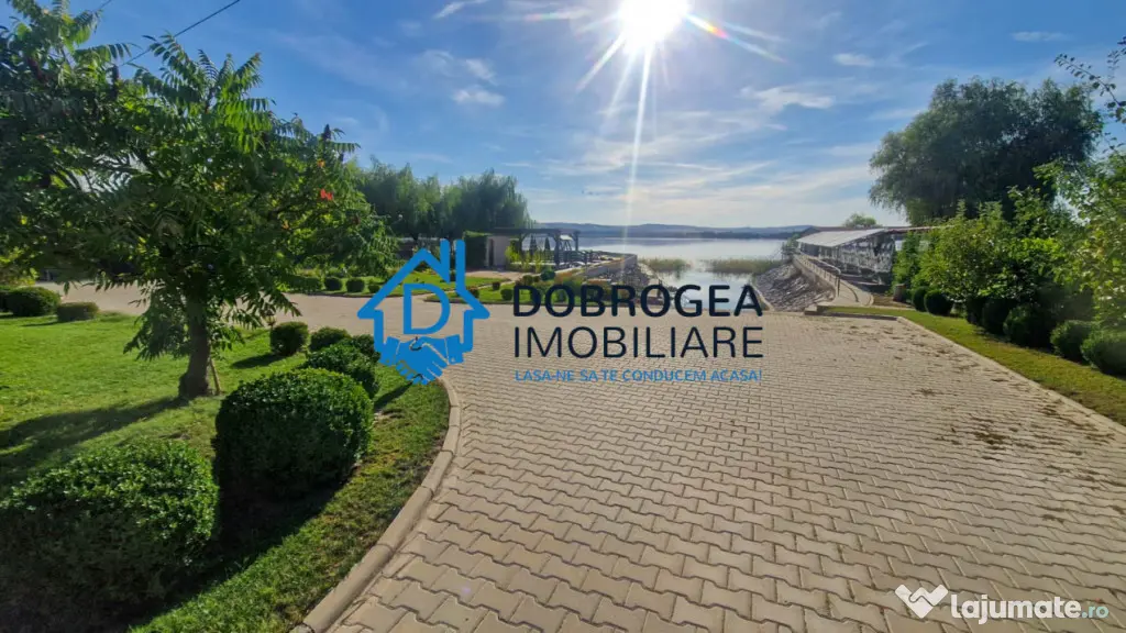9 MAI - VILA CU VEDERE SI DESCHIDERE LAC CASLA, PISCINA IN