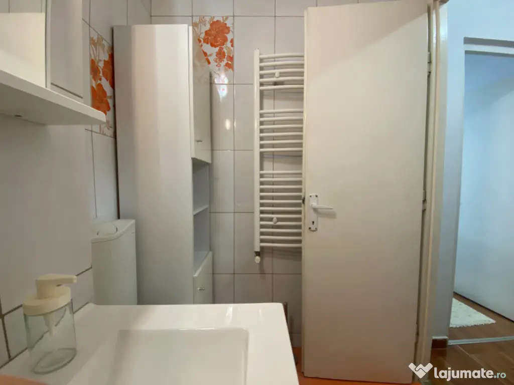Apartament 2 camere lângă piața Rahova, școală, liceu ?