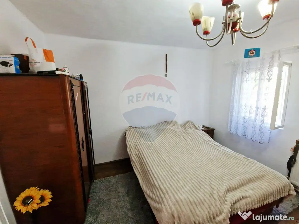 Vand sau schimb cu apartament 2 sau 3 camere si diferenta