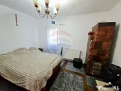 Vand sau schimb cu apartament 2 sau 3 camere si diferenta 