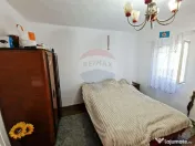Vand sau schimb cu apartament 2 sau 3 camere si diferenta 