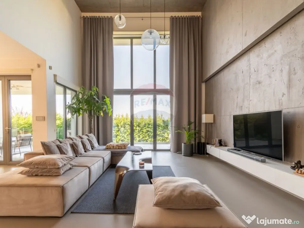 Casa de lux de vanzare in White House Residence