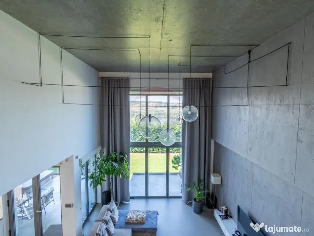 Casa de lux de vanzare in White House Residence