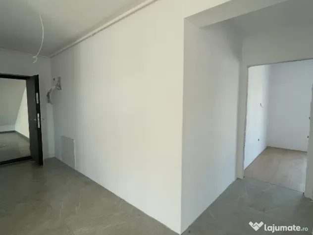 Apartament 2 camere|loc parcaare inclus|zona foarte buna
