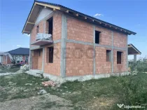 RECO, Casa la rosu in Cihei, Bihor