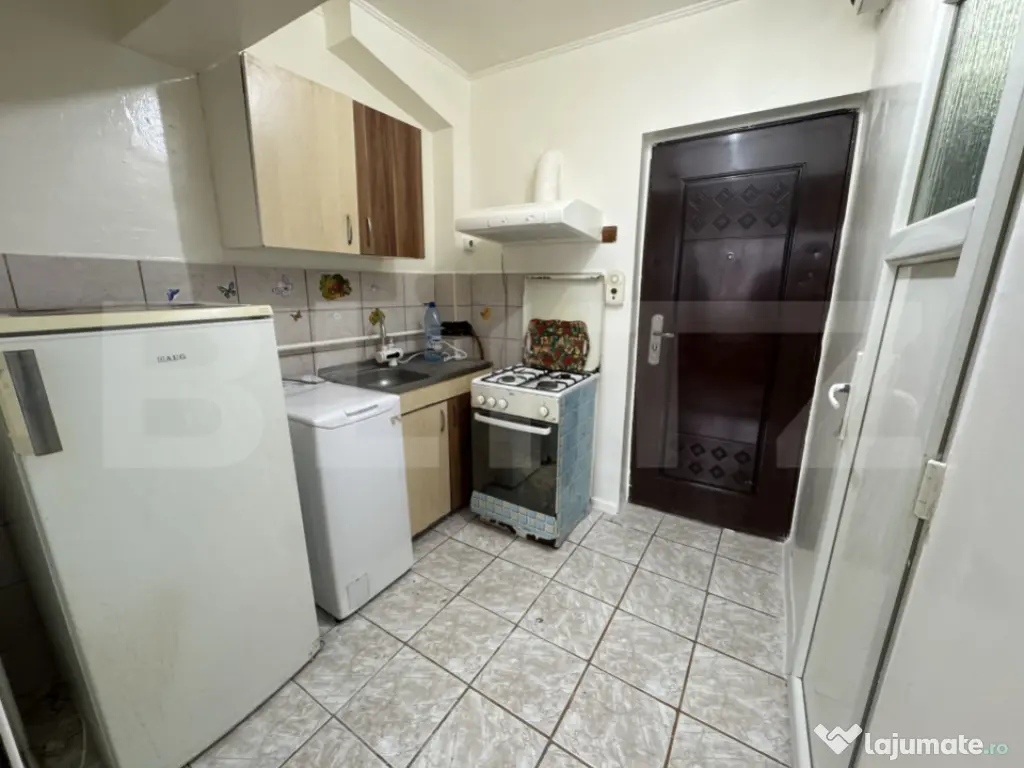 Garsoniera de inchiriat Dumbrava