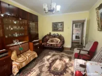 Apartament 3 camere, etaj 2, Garaj, Radauti