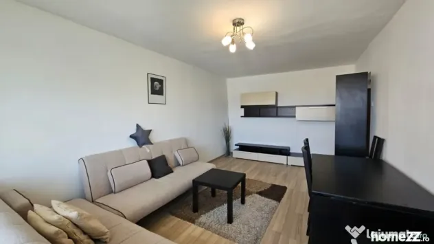 3 Camere -Bulevardul Unirii