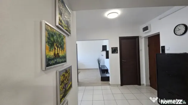 3 Camere -Bulevardul Unirii