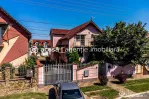 Vilă cu 6 camere în zona rezidențială - Poltura