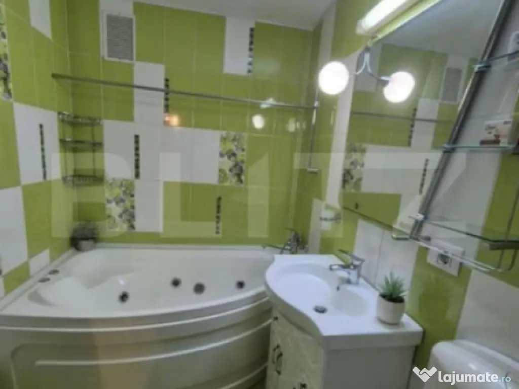 Apartament 3 Camere de Închiriat | Spațios & Luminat | Ia?