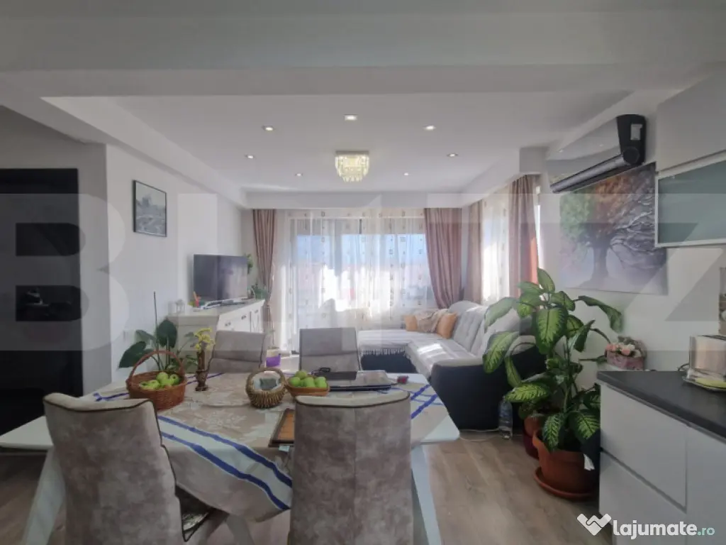 Apartament 4 camere zona Tractorul, decomandat 17 mp terase