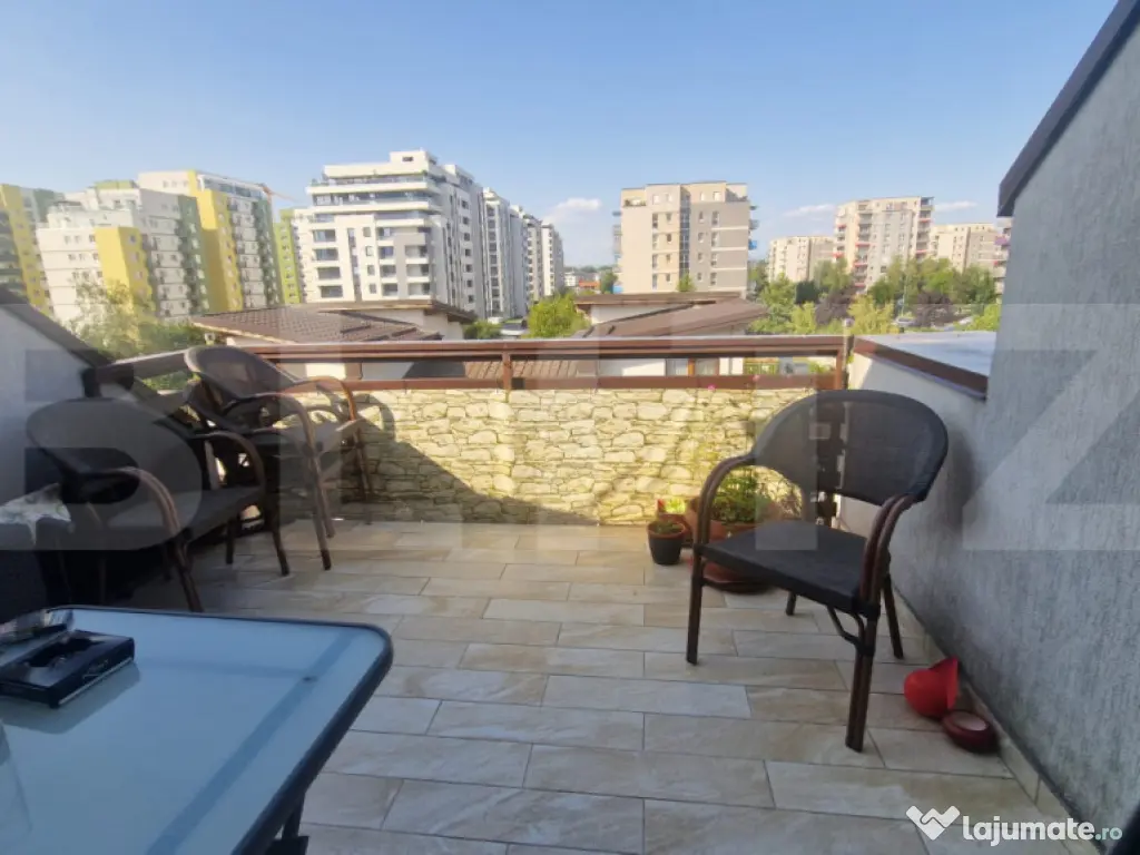 Apartament 4 camere zona Tractorul, decomandat 17 mp terase