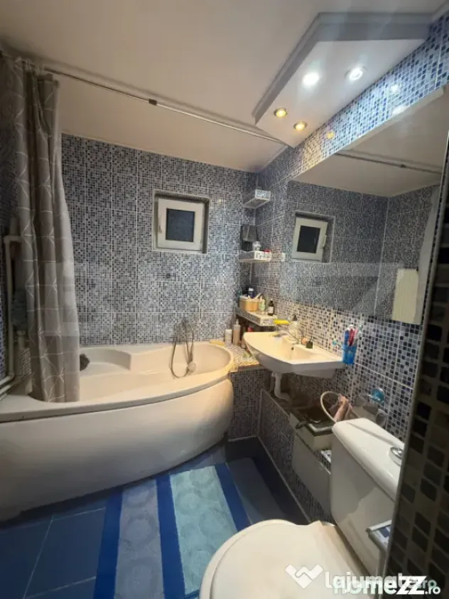 Apartament 4 camere, etaj intermediar, cartier Obcini - Suceava (Suceava)
