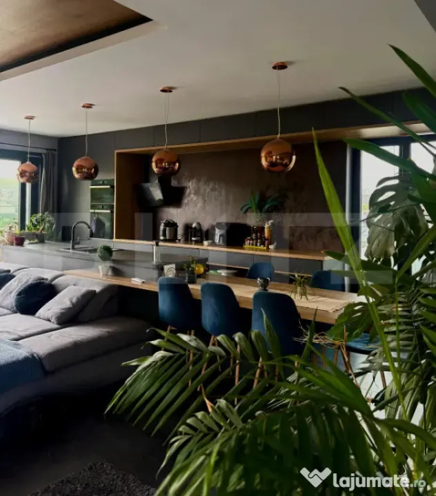 Penthouse de lux 3 camere, 120 mp, 2 bai, terasa, 2 parcari