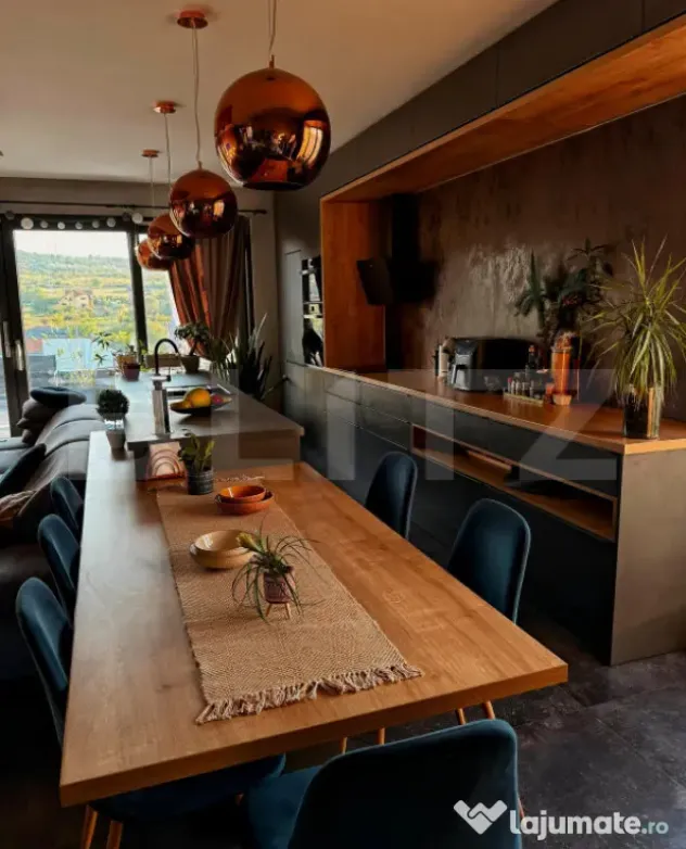 Penthouse de lux 3 camere, 120 mp, 2 bai, terasa, 2 parcari