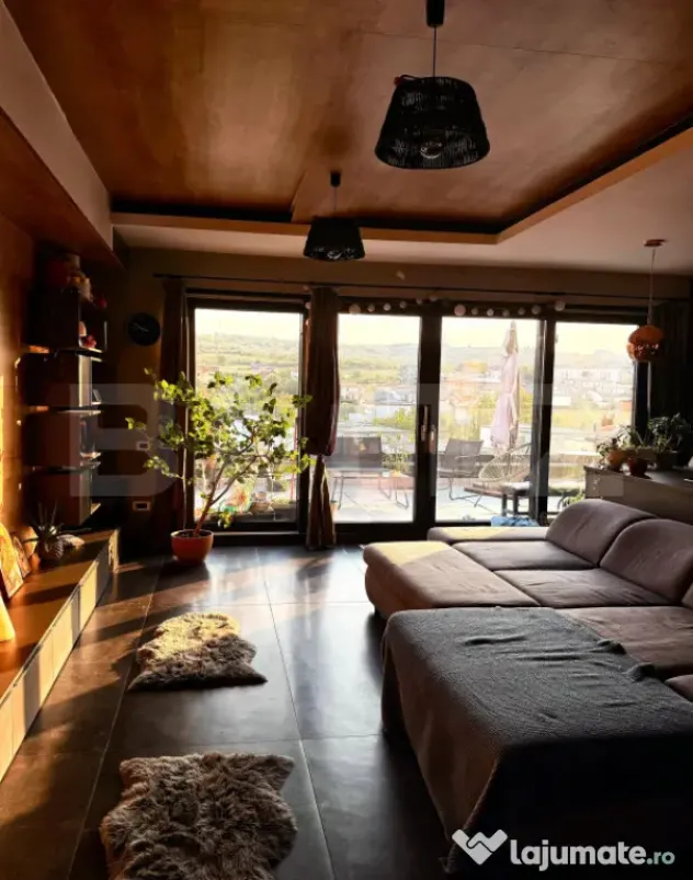 Penthouse de lux 3 camere, 120 mp, 2 bai, terasa, 2 parcari