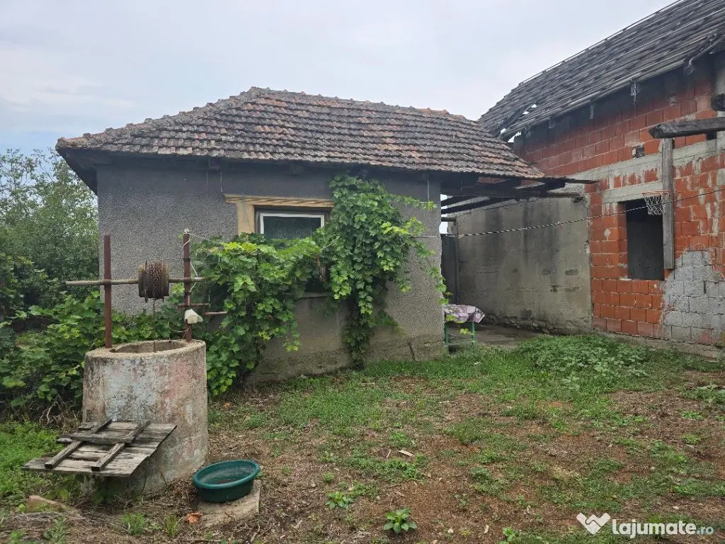 Casa loc SUMUGIU , sc 200 mp , parte veche si noua, ter 2670, sosea