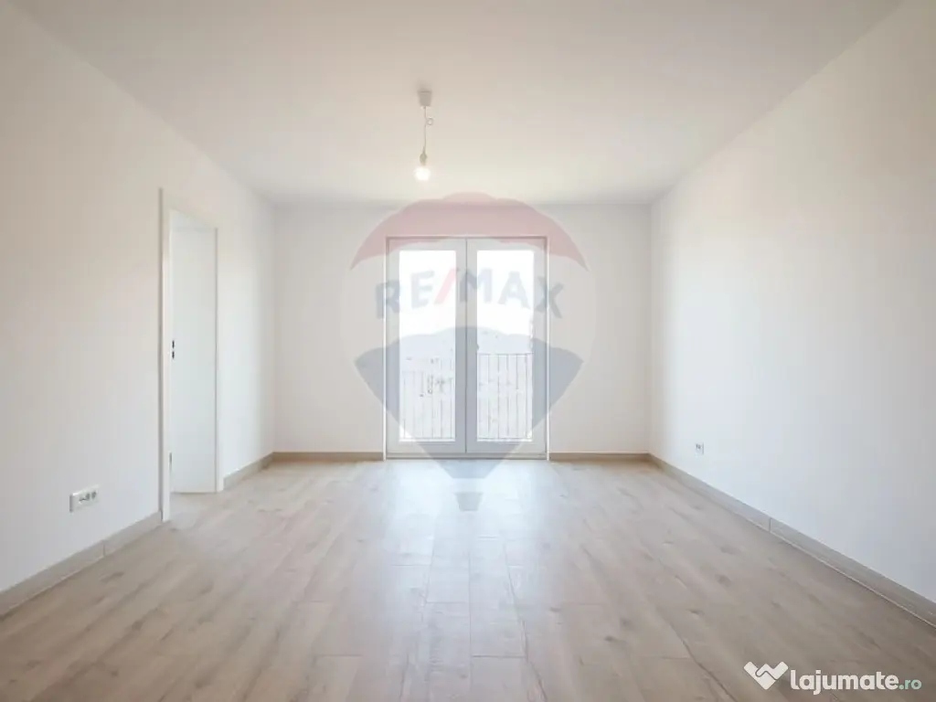 Garsoniera decomandata, 40 mp utili, etaj 1 | ROKMAN | Zo...