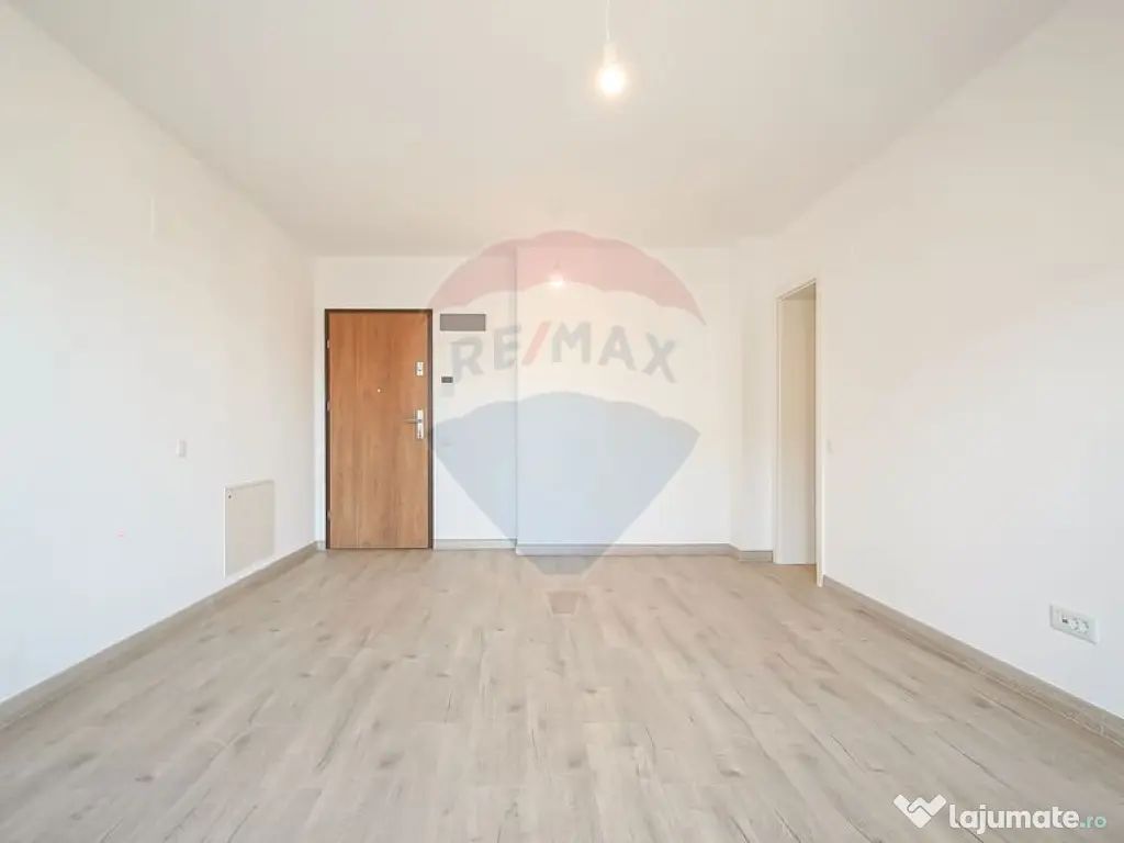 Garsoniera decomandata, 40 mp utili, etaj 1 | ROKMAN | Zo...