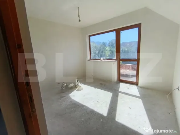 Casa cu 5 camere, în suprafață de 200 mp, Zalau