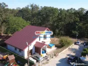 Vila cu garaj Padurea Pantelimon - 4 camere 