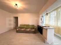 Apartament de vânzare 3 camere, 60 mp - zona Cetate Alba Iu