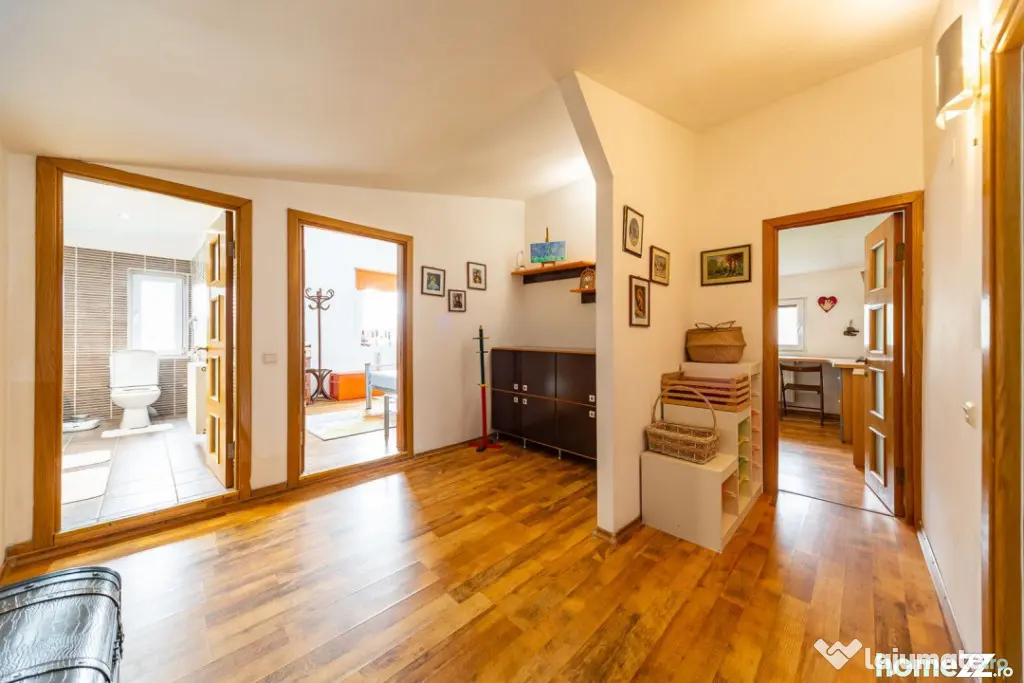 VILA parter si etaj- PIPERA - Bucuresti (Bucuresti-Ilfov)