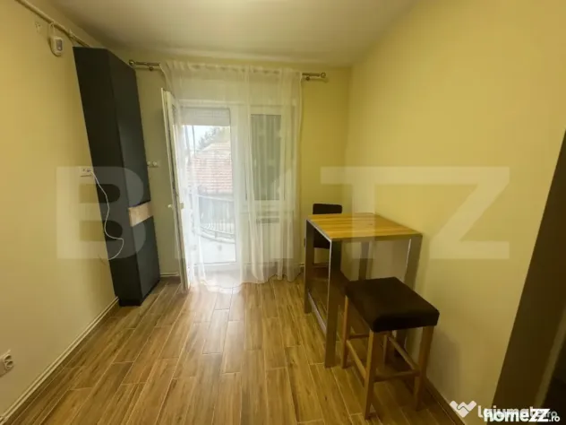 Apartament 4 camere, 120 mp, zona Titulescu
