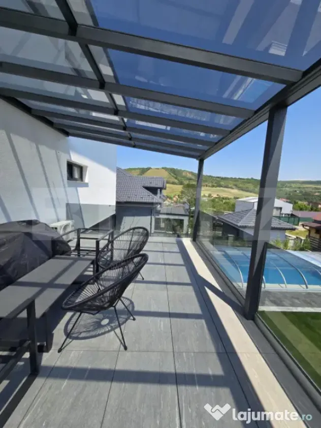 Vila premium cu piscina si spa, 350mp, 760mp teren, Chinteni
