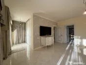 Vila S+P+1E, finisaje de lux, teren - 3000 mp, zona Platou Strehareti 