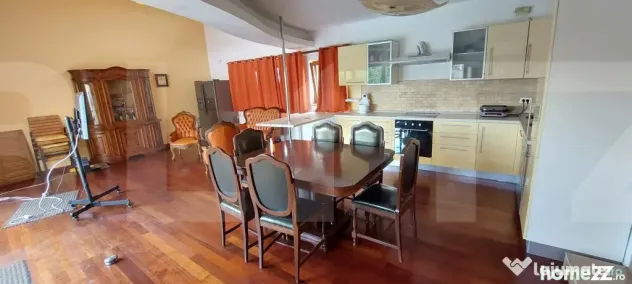 Vilă modernă 440 mp cu piscină și 9 camere – Dumbrăvi - Dumbravita (Timis)