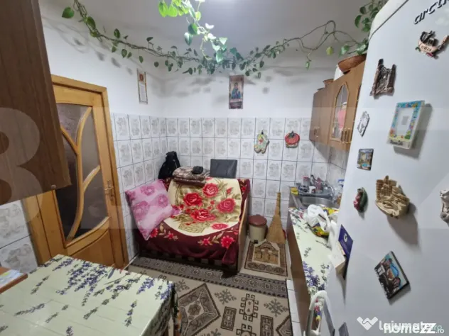 Apartament cu 2 camere renovat, 50 mp utili, zona centrală,