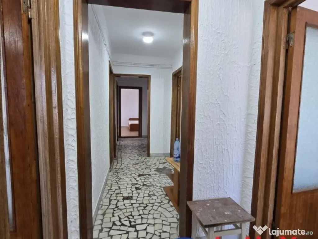 ID 4225 DE VÂNZARE - Apartament 4 camere - 100 mp