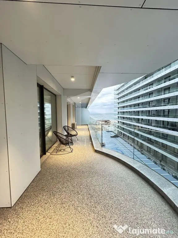 Apartament 3 camere loc parcare vedere la mare Sea ON Res...