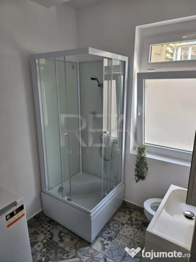 2 camere, Vitan Mall, et. 1, centrală, inst. schimb., 59 mp