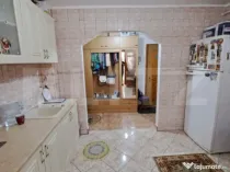 Apartament 2 camere, 52 mp, decomandat, zona Zamca