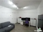 Apartament frumos intr-un bloc reabilitat, cu 3 camere si ba