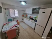 Capitol-apartament 3 camere decomandat finisat modern 