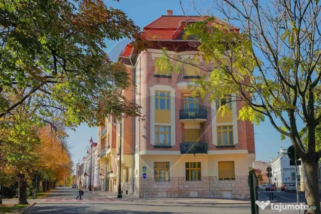 Apartament de vânzare cu suprafață de 150mp, Ultracent...