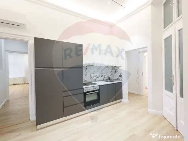 Apartament de vânzare cu suprafață de 150mp, Ultracent...