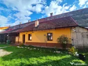 Casă individuală cochetă, 1 dormitor, renovată, Str. ... 