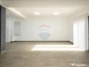 Casă nouă în Stupini: 4 camere, 3 băi și teren gener... 